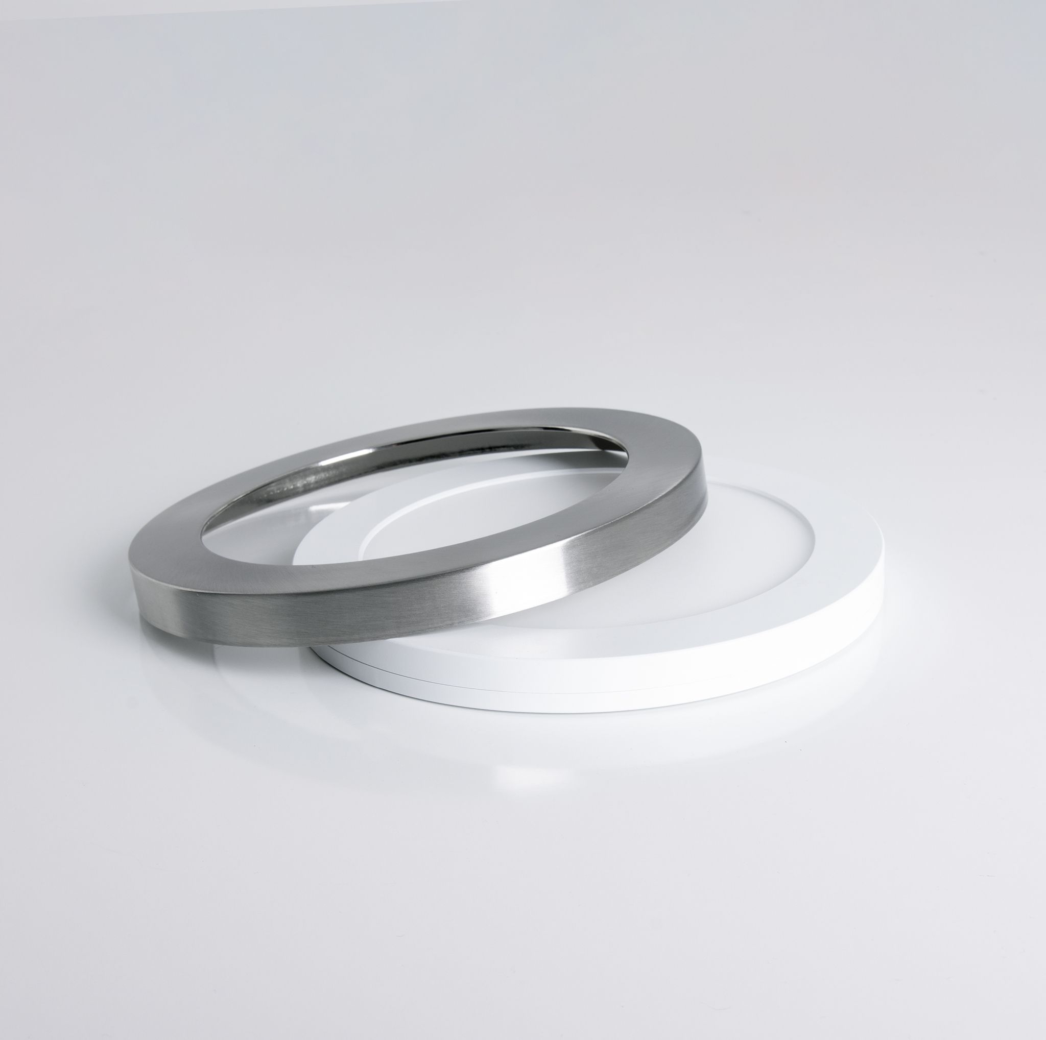 LED Deckenleuchte BONUS 22.5 CM - 18W, 1880lm, 3000/4000/6500K, IP20, CRI 80, weiss, nicht dimmbar, inkl. Alu-Ring, D=225mm, H=19mm