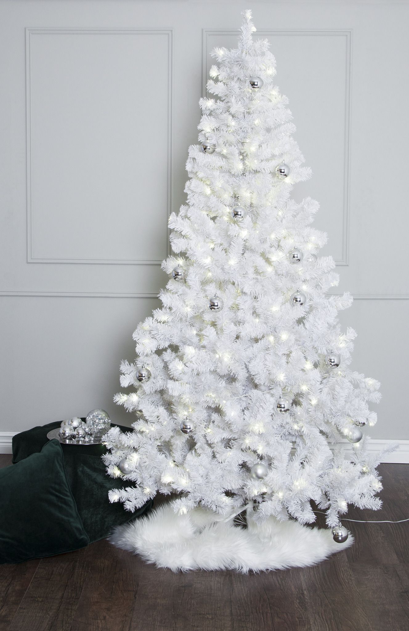Künstlicher Weihnachtsbaum  Ottawa - weiss, 260 LED's, 210cm Höhe