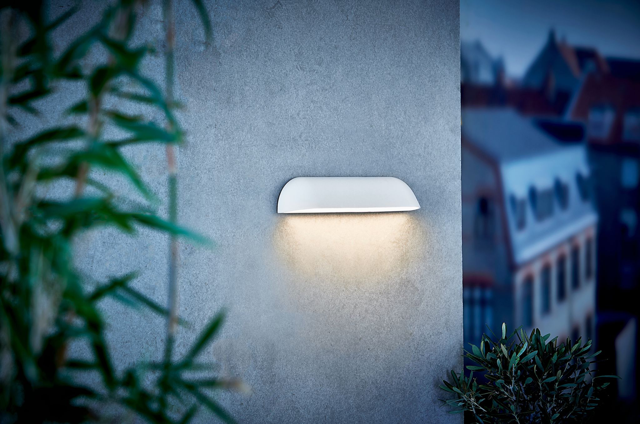 LED Wandanbauleuchte Front 36 - 13.9W, 850lm, 3000K, IP44, CRI 80, weiss, nicht dimmbar, L=360mm, B=68mm, H=68mm