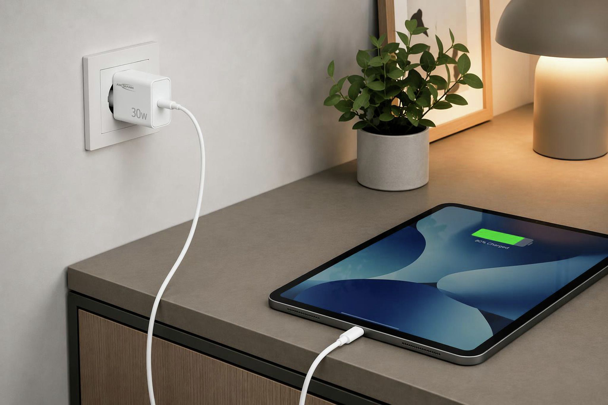 Home Charger HC130PD / 3 A / 30 W / 1 USB-C Port - Home Charger HC130PD / 3 A / 30 W / 1 USB-C Port