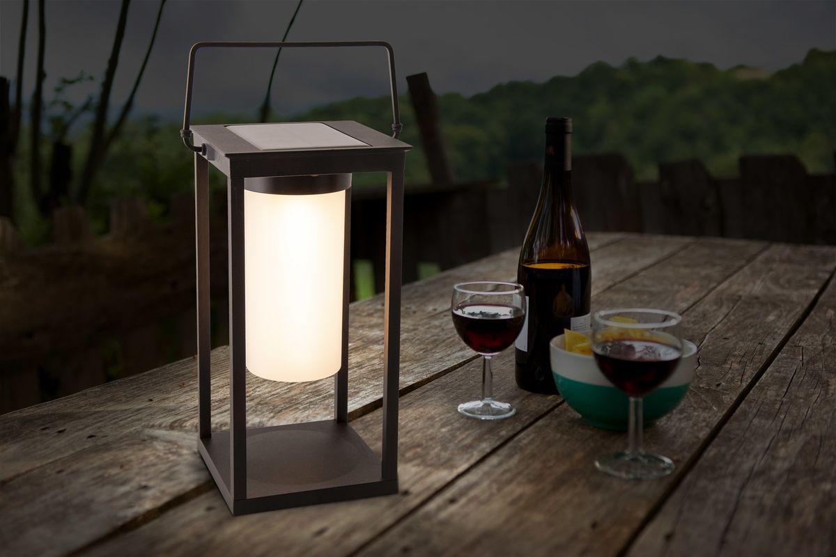 LED Camping-/Sockelleuchte h: 28cm - IP44, warmweiss