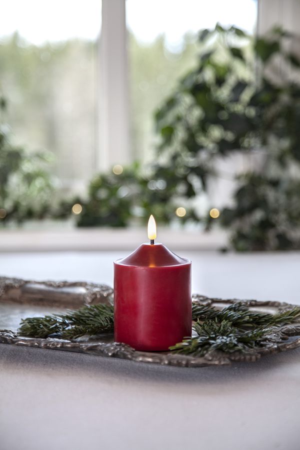 LED Pillar Kerze Flamme - Indoor, Rot, 12cm Höhe, Timerfunktion