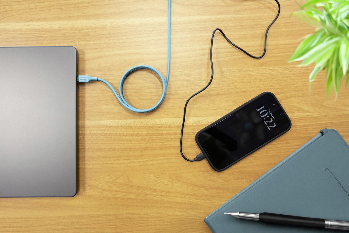 Magnetisches Silikonkabel USB-C auf USB-C, 120cm blau - Magnetisches Silikonkabel USB-C auf USB-C, 120cm blau