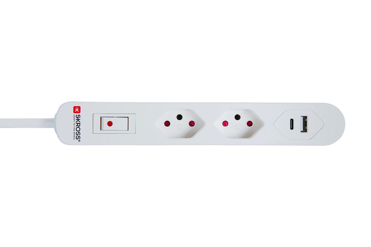 SKROSS Home Station USB-C - 1xUSB-C, 1xUSB-A 5.0V, max.3.4A 2xT13 quer, Flachstecker T12 mit Lasche, 1.5m Kabel, weiss
