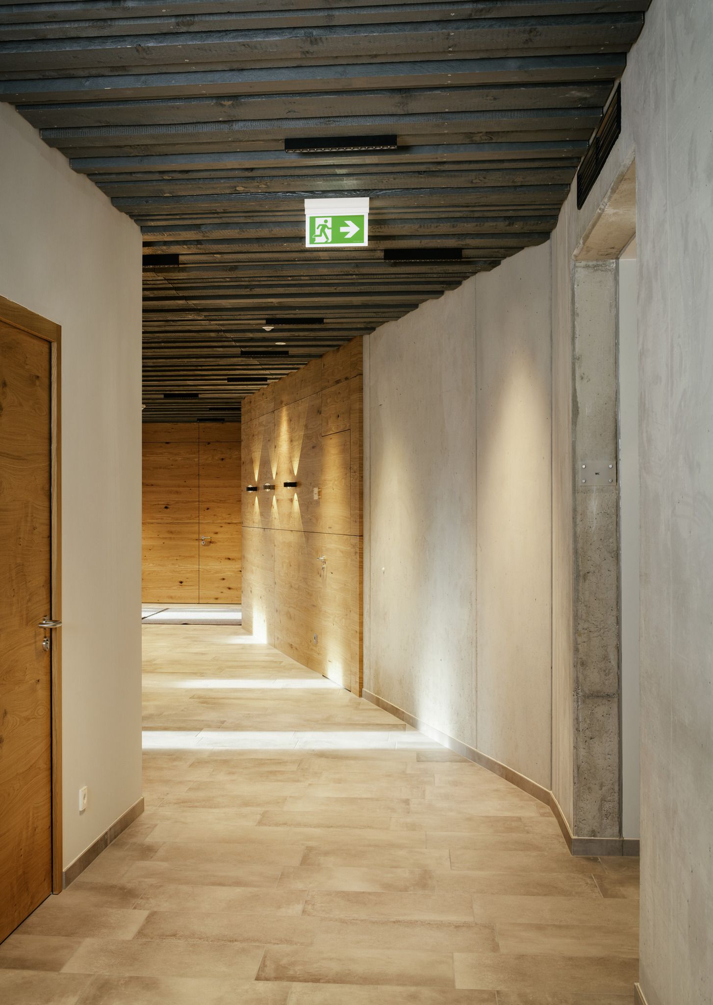 LED-EXIT-LEUCHTE L-310 EXIT B - LED-EXIT-LEUCHTE L-310 EXIT B