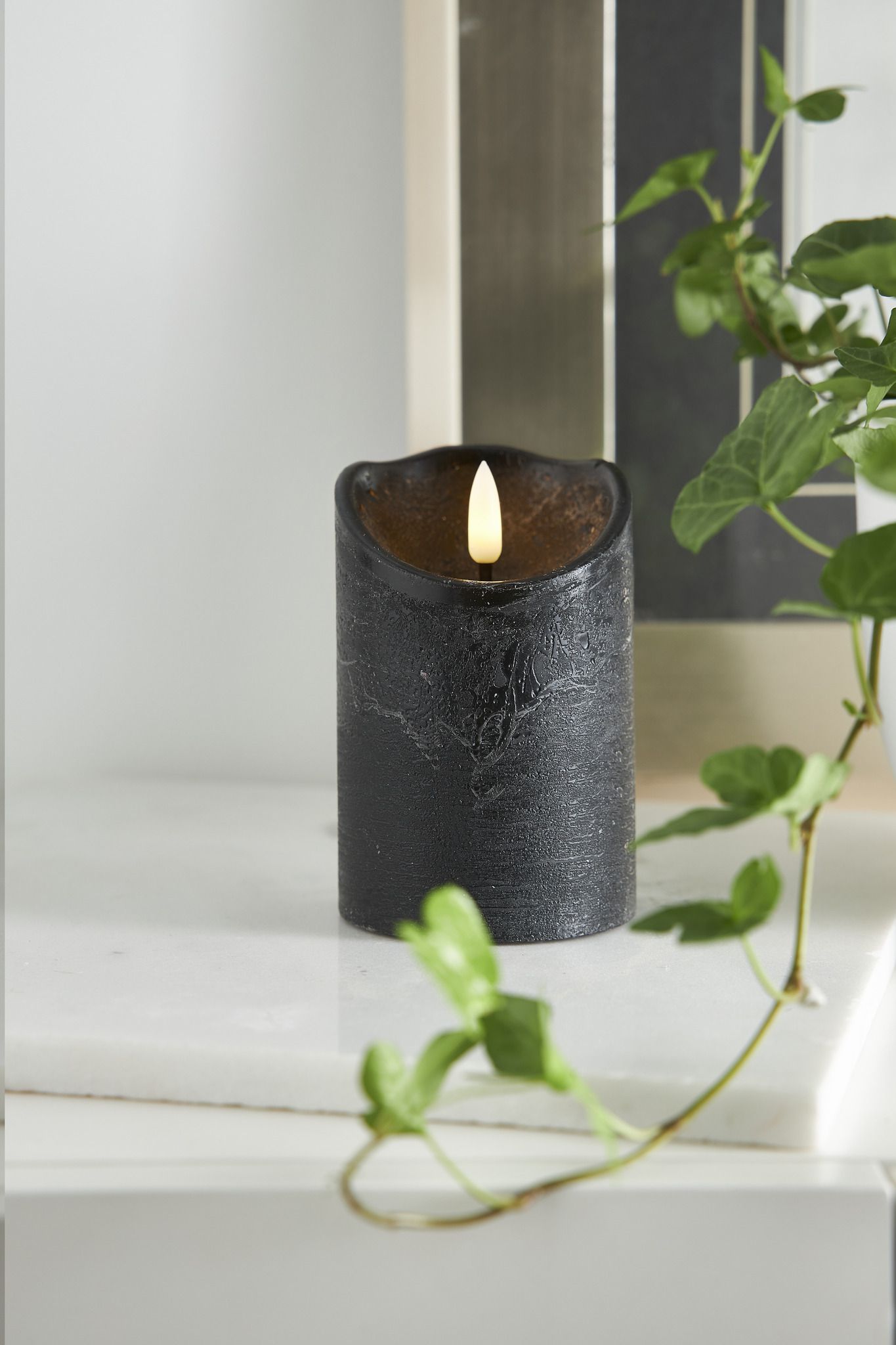 LED Pillar Kerze Flamme Rustic - Indoor, Schwarz, 12.50 cm Höhe,  Timerfunktion