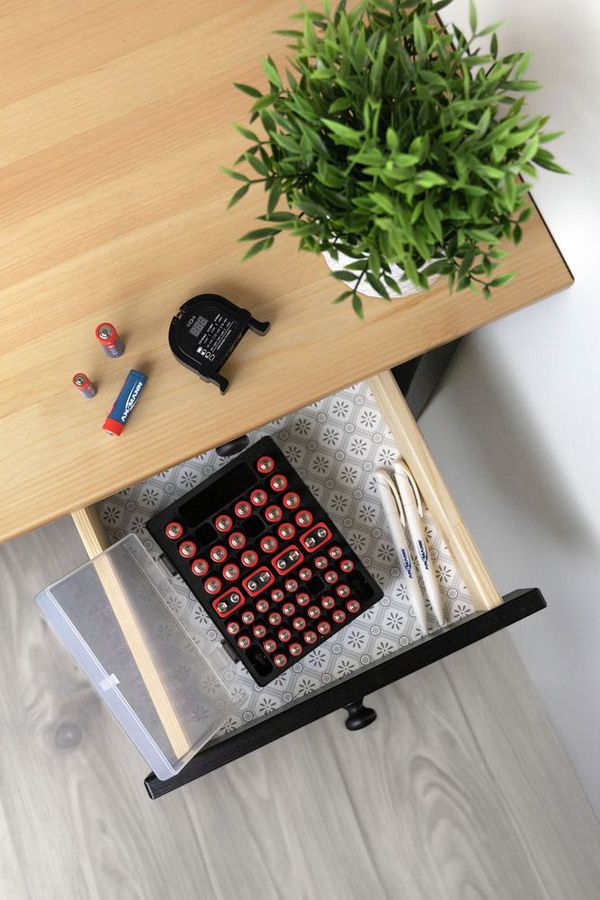 Batteriebox 56 inkl. Batterietester - 20× Mignon, 32× Micro und 4× 9 V