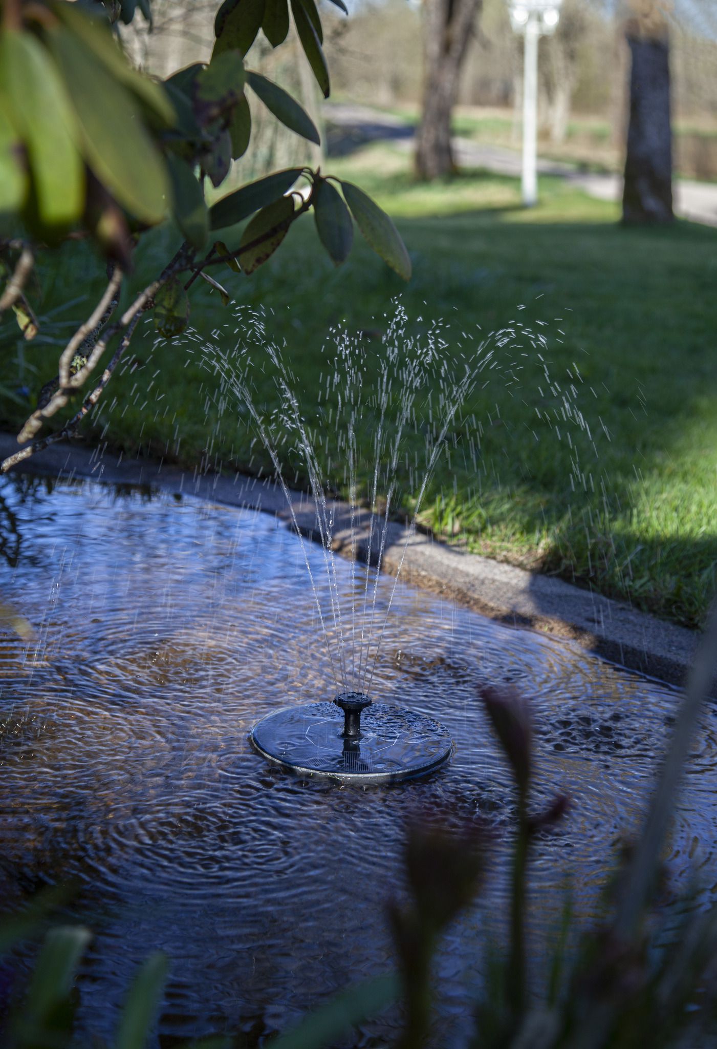 Solar Decoration Fountain - RGB, IP68, Schwarz