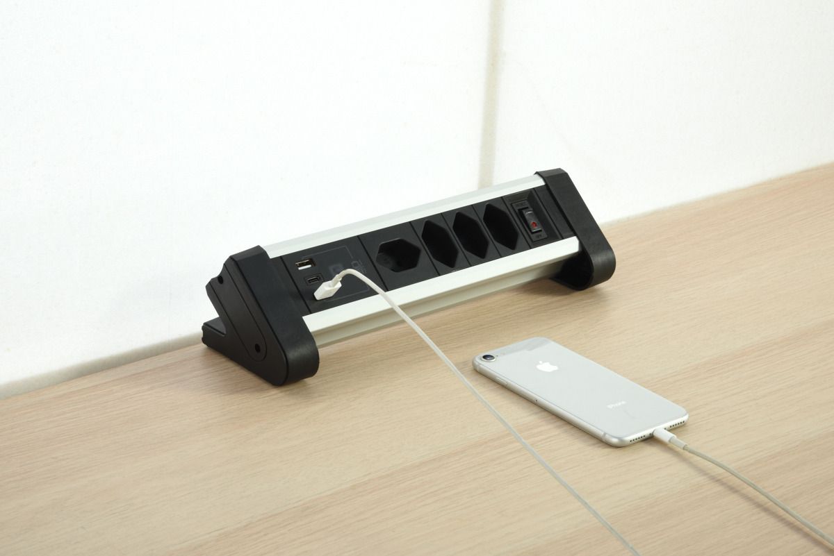 ALU DESKTOP USB-C - 4xT13, 1x USB-C / 2x USB-A max. 3.4A / PD 20W, 2.0m Zuleitung, schwarz