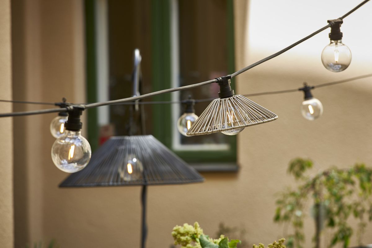 LED Party-Deco Illuminationskette Solo - 10xE27, IP44. IP55 Stecker, L=10m
