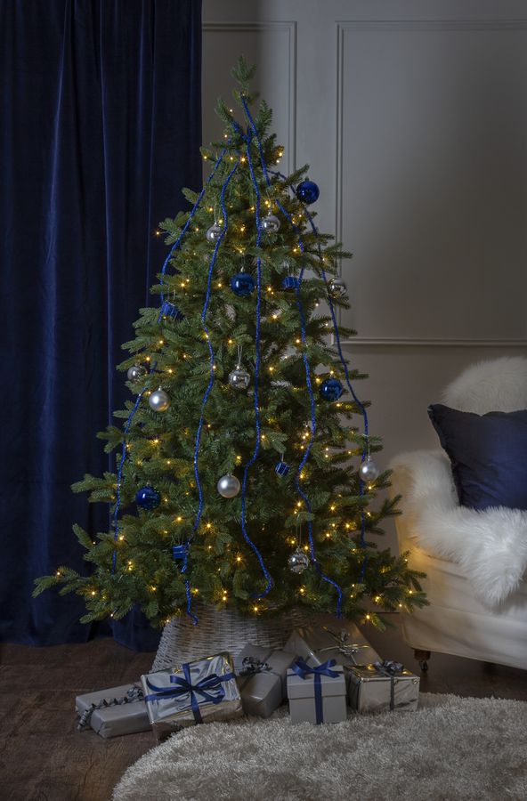 Weihnachtsbaum mit LED Larvik 270 - Outdoor, Grün, 270 LED
