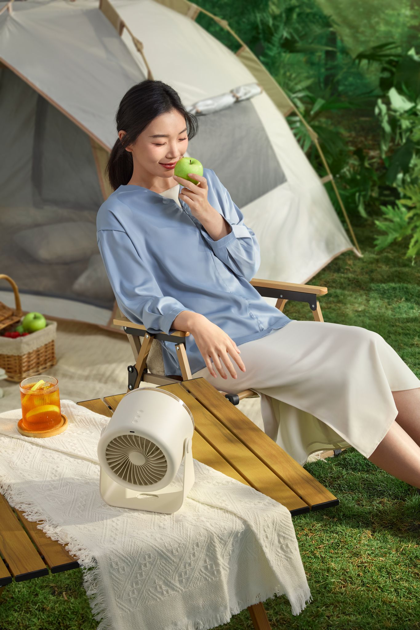 KALYPSO Tisch- und Wand-Ventilator AF02 weiss - 3600mAh, inkl. USB-C Kabel, wiederaufladbar