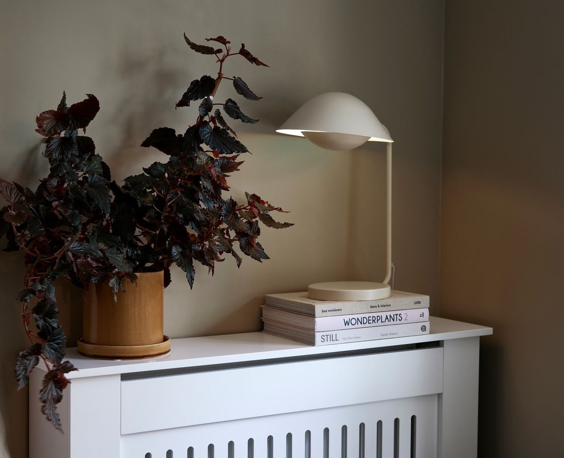 Freya , Tischleuchte, Beige - E14, IP20, max.40W