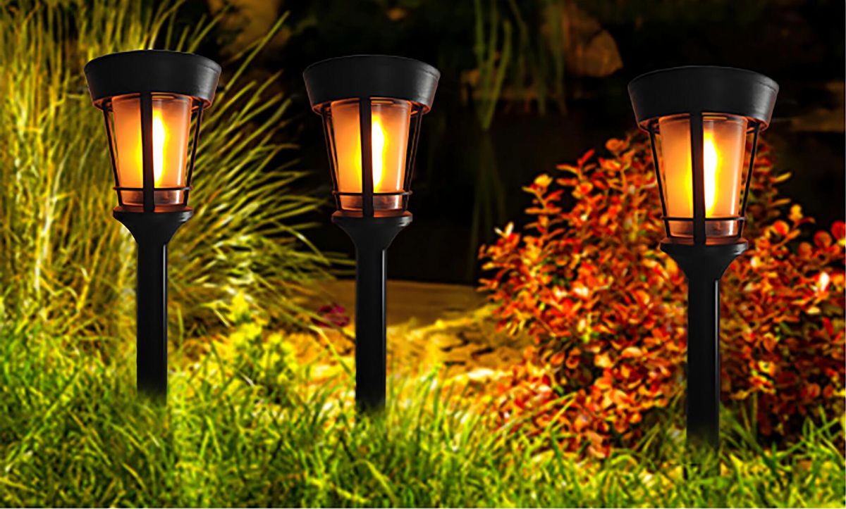 2x Solarfackel Flamme, Solarpanel: 2 V/0,3 W, Dauerlicht + Flamme, LED chip 16Stk. 2835SMD, 1,2V 300 - 2x Solarfackel Flamme, Solarpanel: 2 V/0,3 W, Dauerlicht + Flamme, LED chip 16Stk. 2835SMD, 1,2V 300