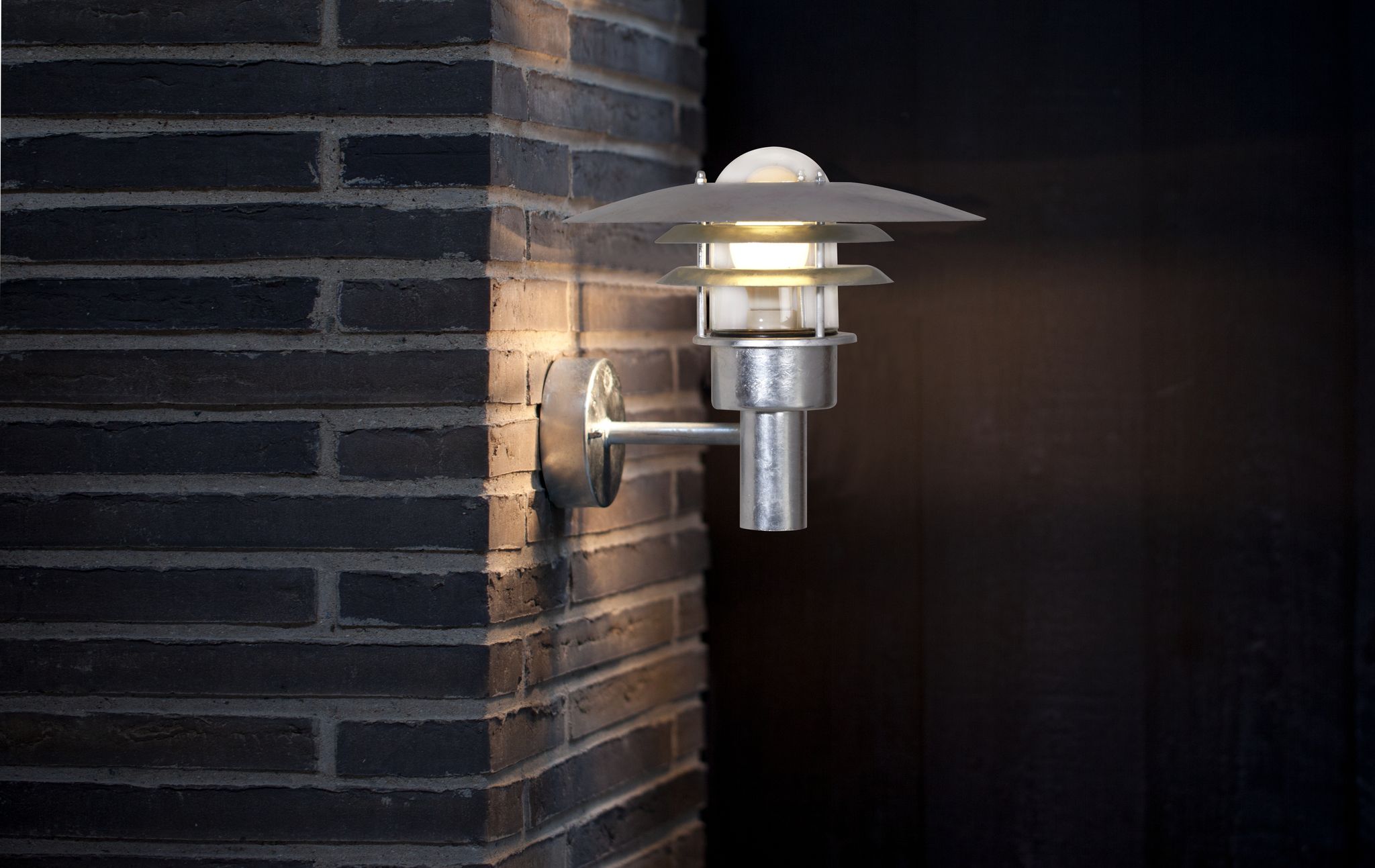 Lønstrup 32, Wandleuchte, Verzinkt - E27, max. 60W, IP44