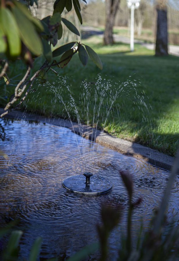 Solar Decoration Fountain - RGB, IP68, Schwarz