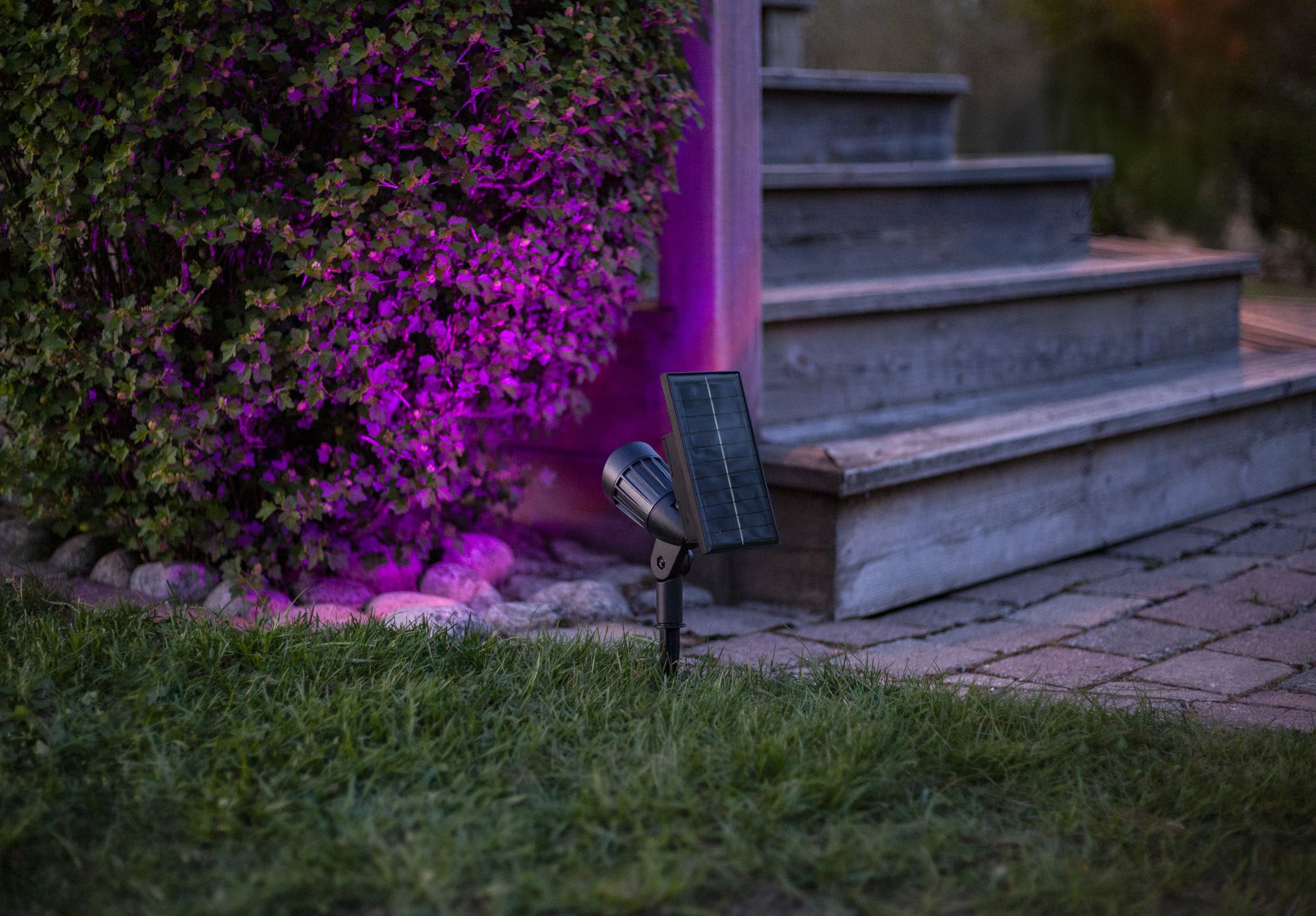 Solar Spotlight Powerspot - Indoor, Outdoor, RGBW, Schwarz