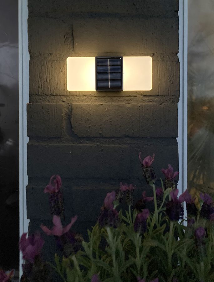 Solar-Wandleuchte Wally Frost - IP44, Warm/Kaltweiss, 2 LED'S