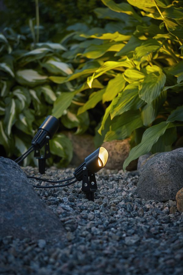 System 24 Extra, Garten-Spots 2er Set - Schwarz, Warmweiss