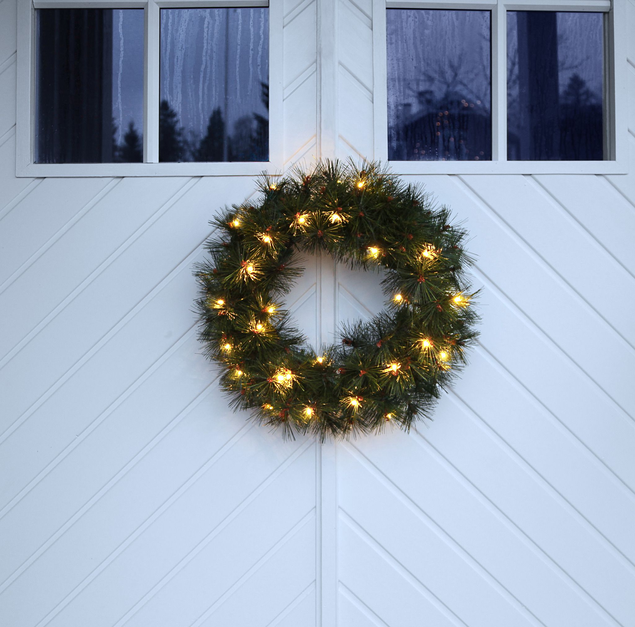 Kranz Russian Pine - Grün, 30 LEDs, IP44