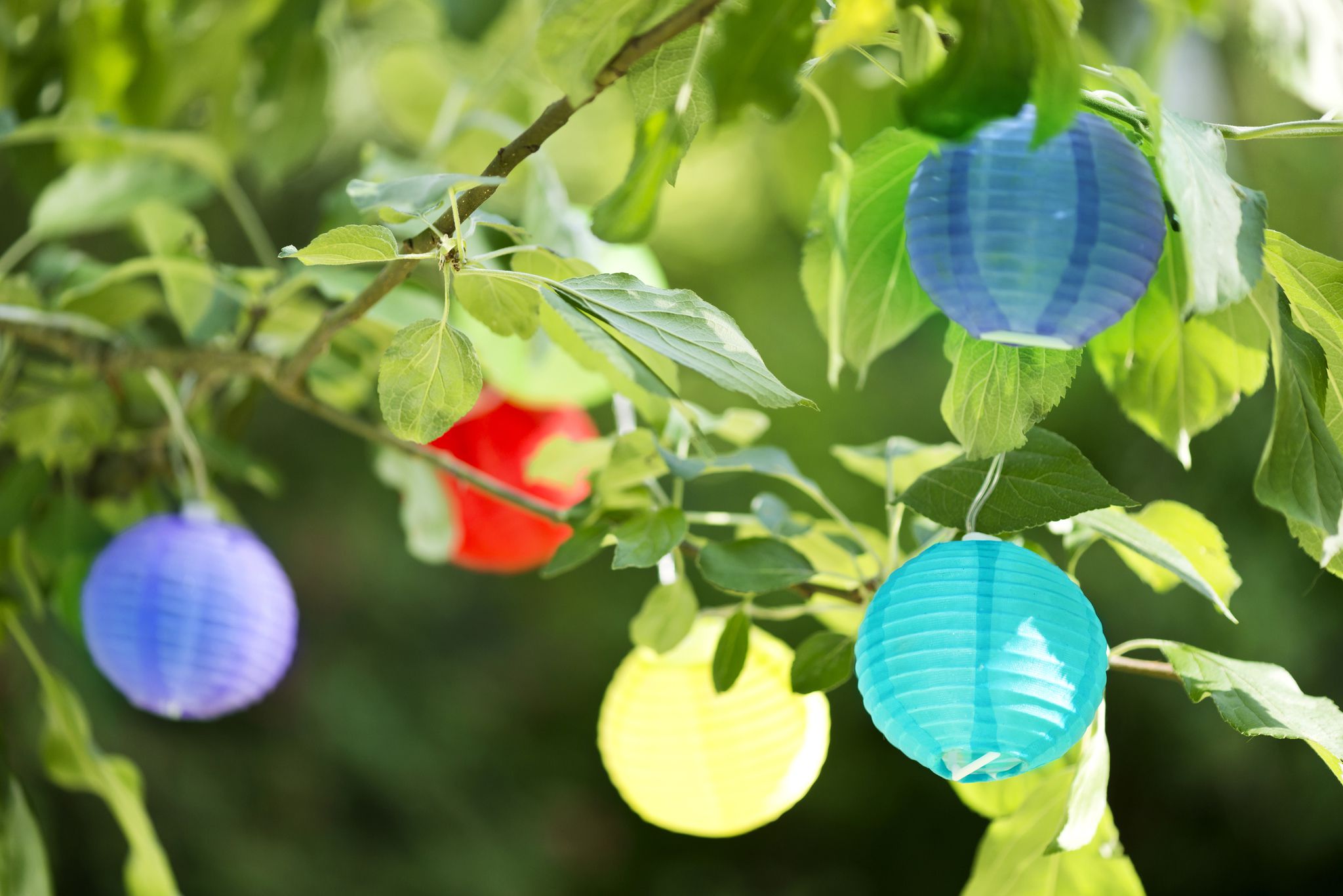 LED Japanballon-10er-Solar-Lichterkette bunt - IP44, warmweiss, 0.06W