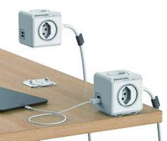 PowerCube Extended USB weiss - 4xT13, 2xUSB-A max. 2.1 A, 1.5m Zuleitung T12-Stecker, inkl. Halterung + Klebestreifen, Kinderschutz