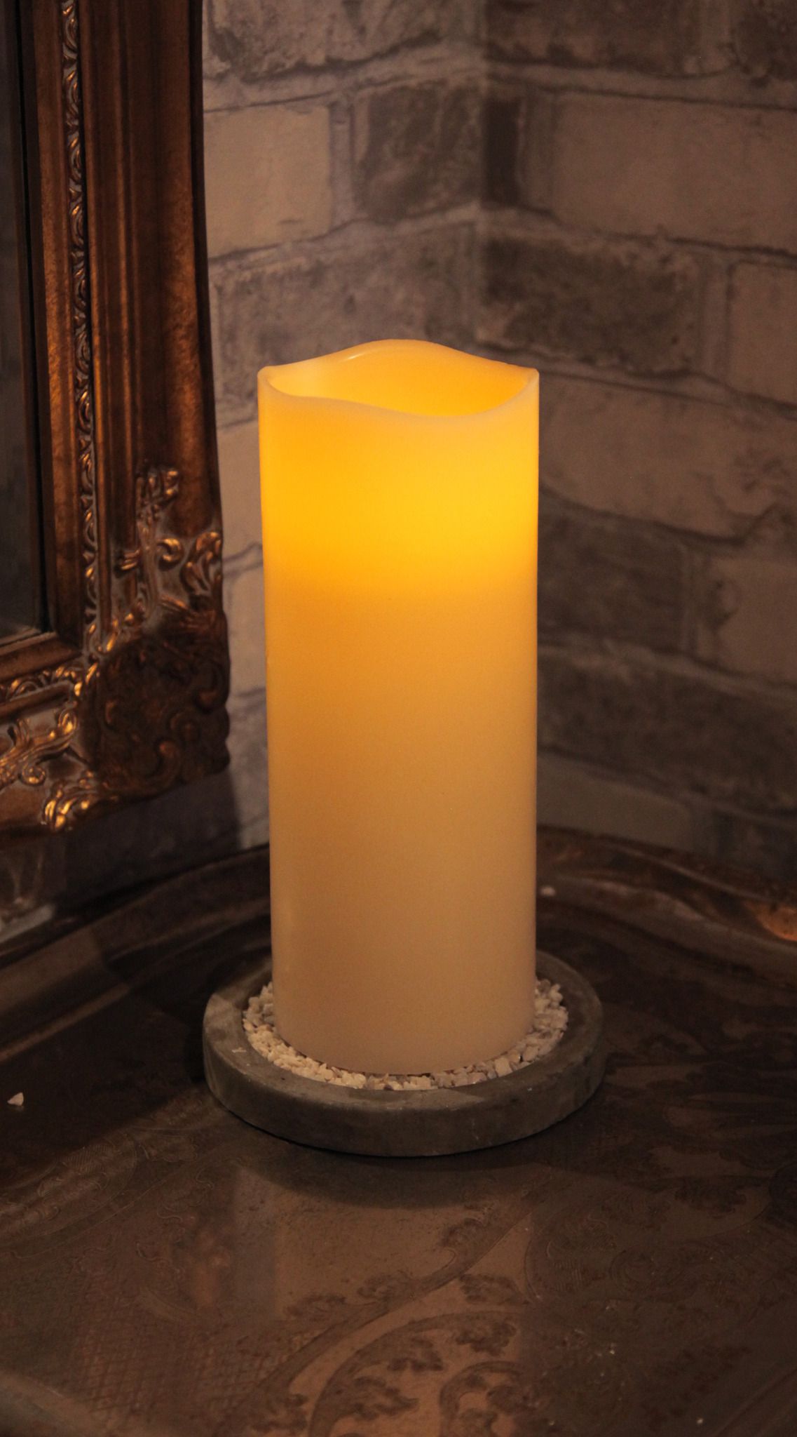 LED Pillar Kerze Big - Indoor, Elfenbein, 25cm Höhe, Timerfunktion