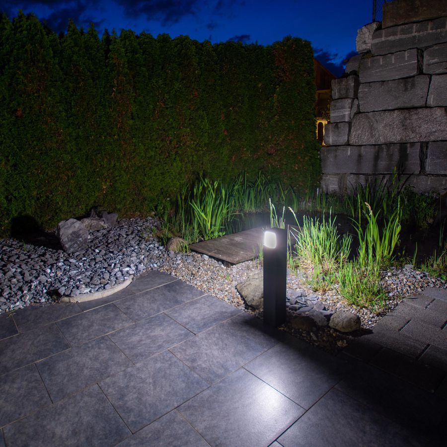 Dissuasore a LED Cubo-AP - 10W, 900lm, 3000K, IP54, 150°, schwarz, nicht dimmbar, L=100mm, B=100mm, H=600mm
