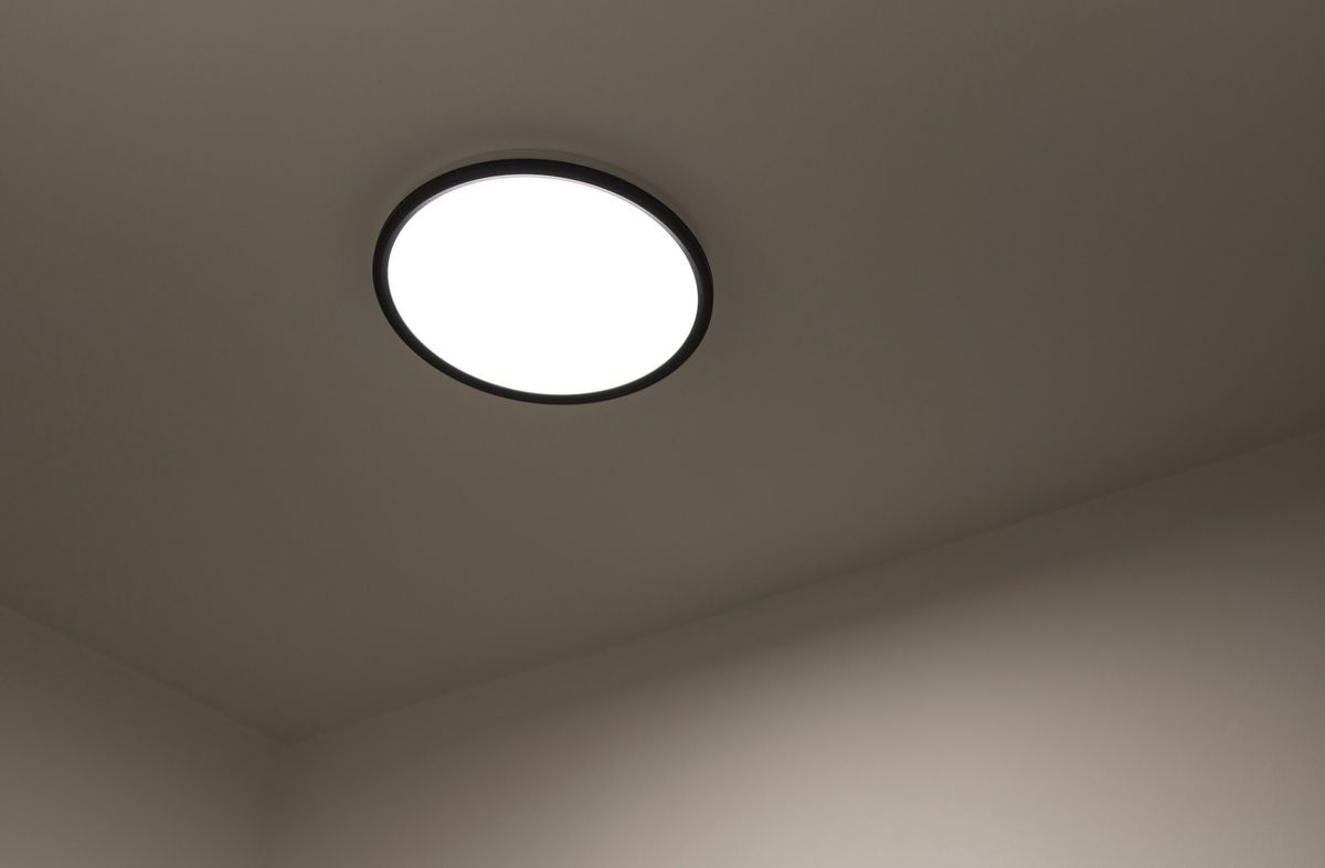 Liva Smart, Deckenleuchte, RGB, Schwarz - 20W ,2700-6500K, IP54
