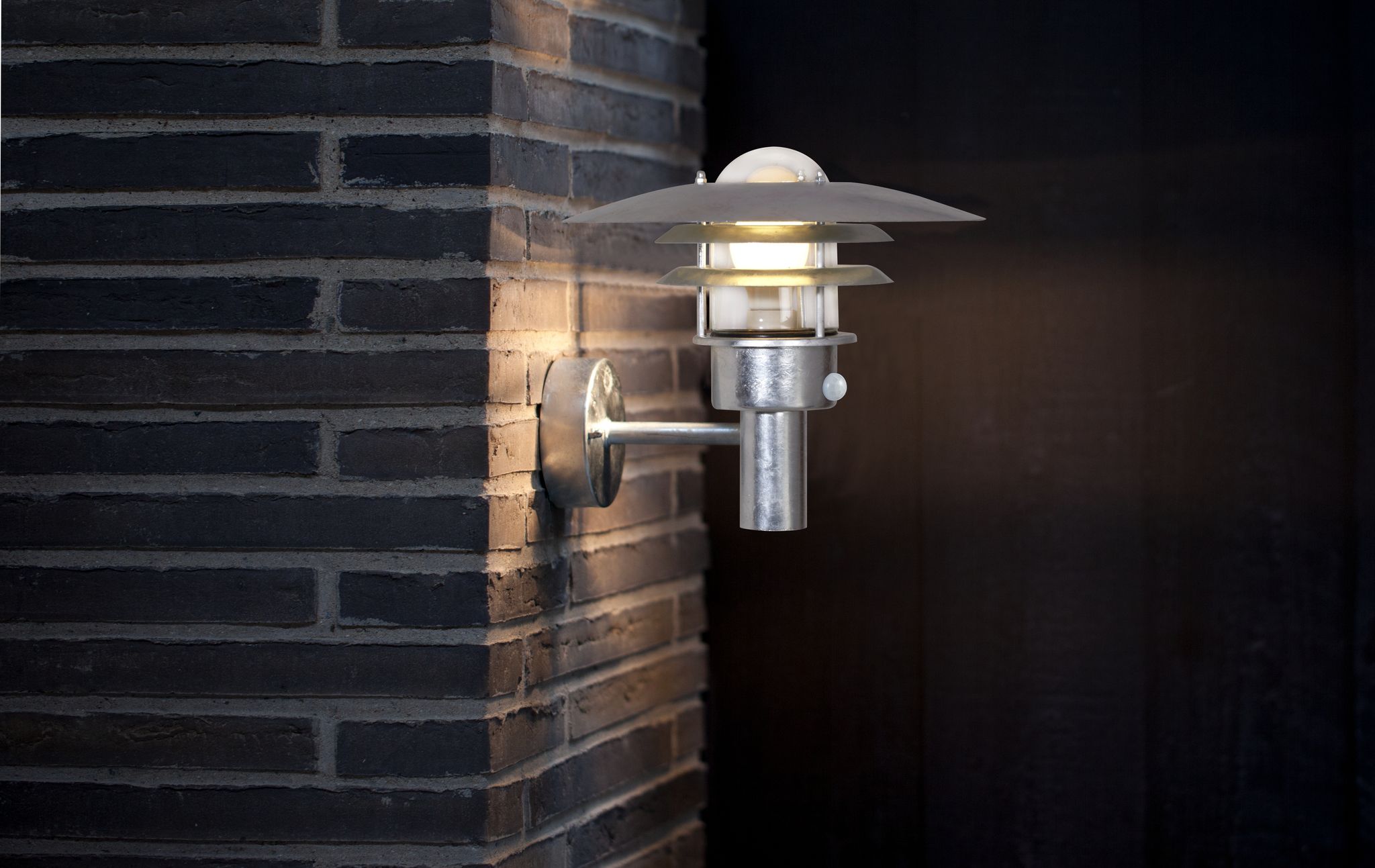 Lønstrup 32, Wandleuchte Sen, Verzinkt - E27, max. 60W, IP44