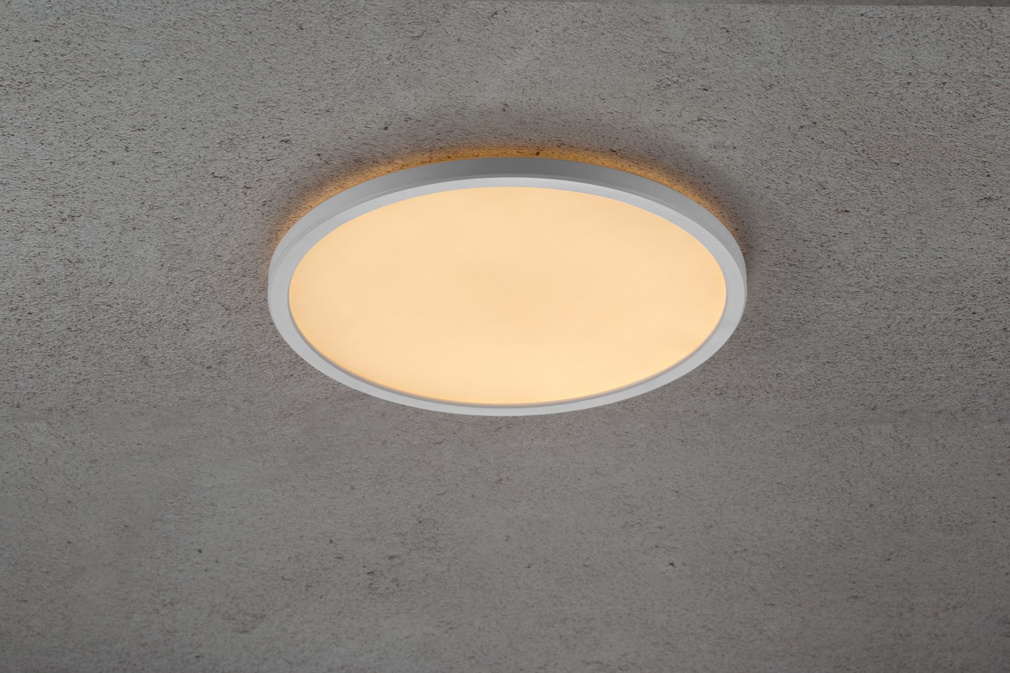 Planura 2700K 18W - 18W, 2700K, IP20, 230V