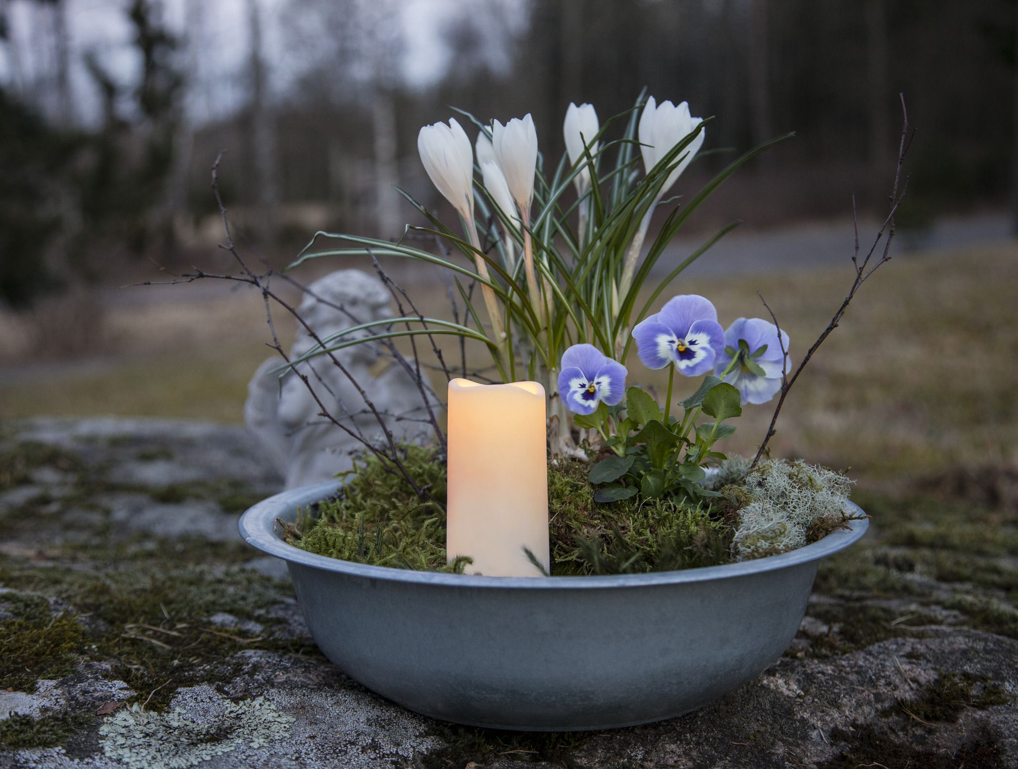 Bougie de tombe LED Serene - Outdoor, Weiss, 10cm Höhe, Timerfunktion