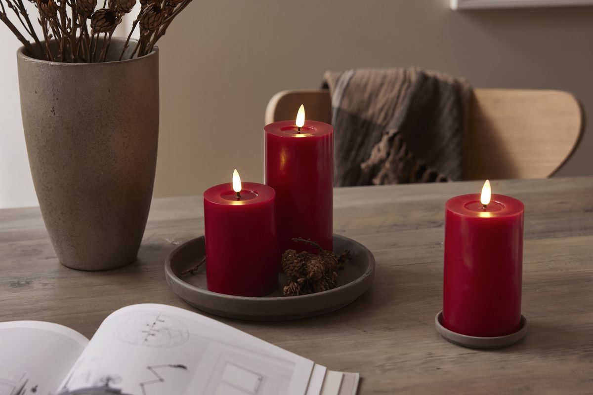 LED Pillar Kerze Flamme Flow - Indoor, Rot, 17.5 cm höhe, Timerfunktion