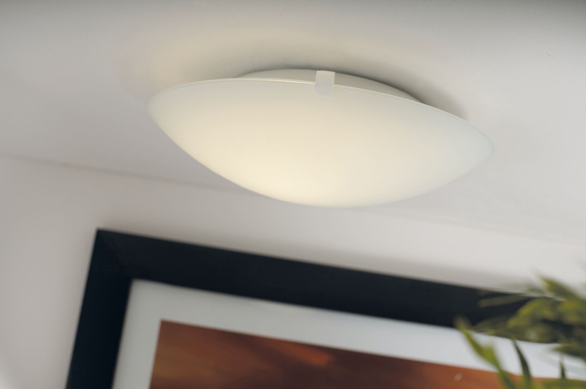 Standard - E27, max. 60W, IP20