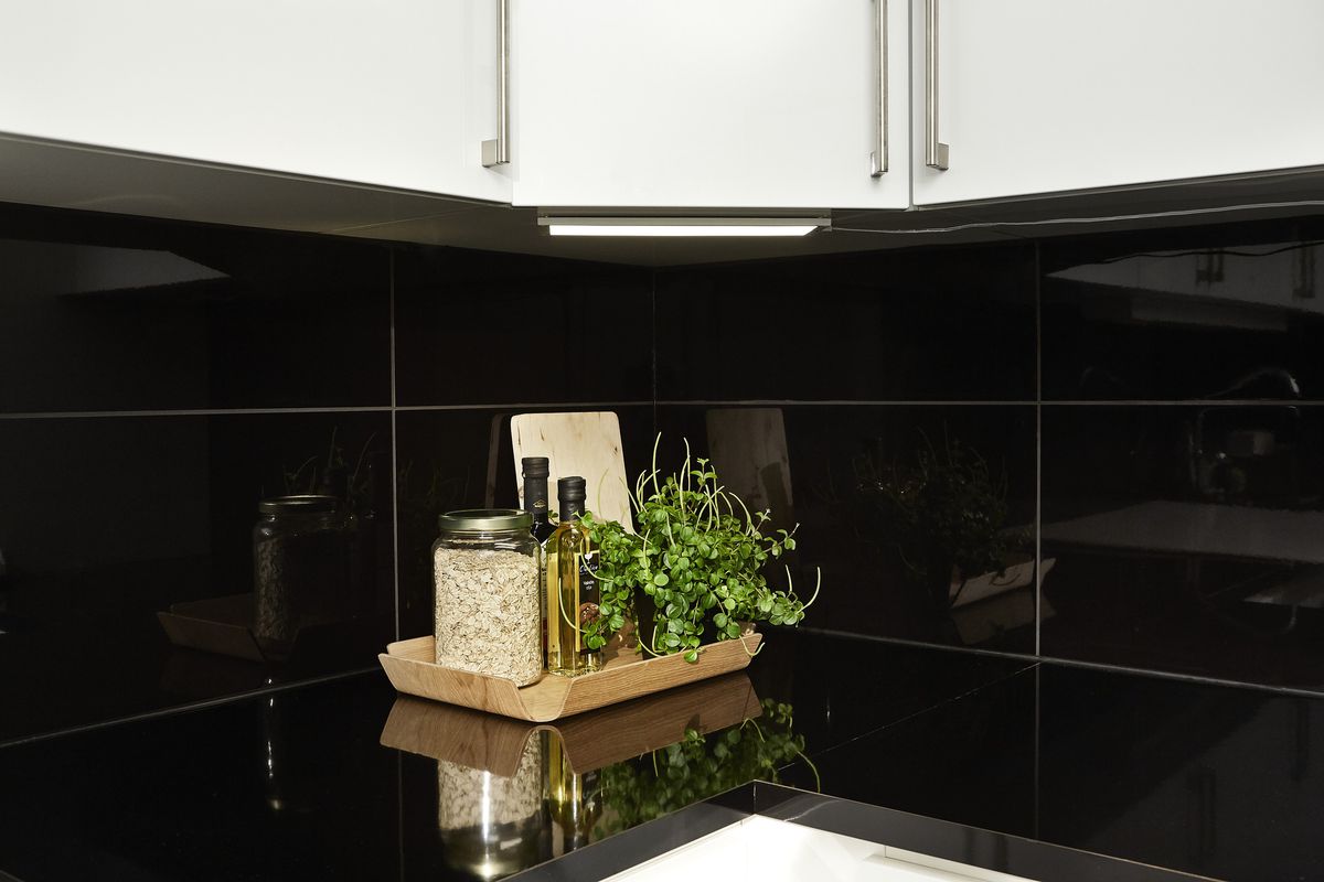 LED Cabinet Light Start Aufbau-Leuchte Panel - LED Panel, 270Lm, 4000K, 5W, 12VDC