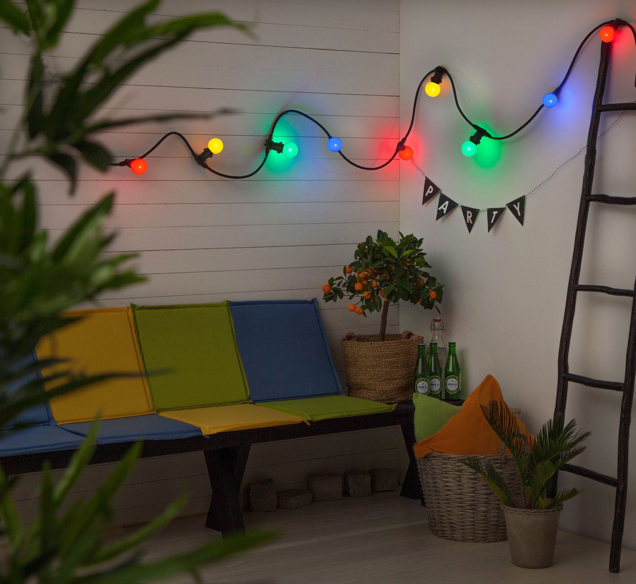 LED Party-Deco Illuminationskette, 15m - IP44, Multicolor, 15 Led's, 1500cm
