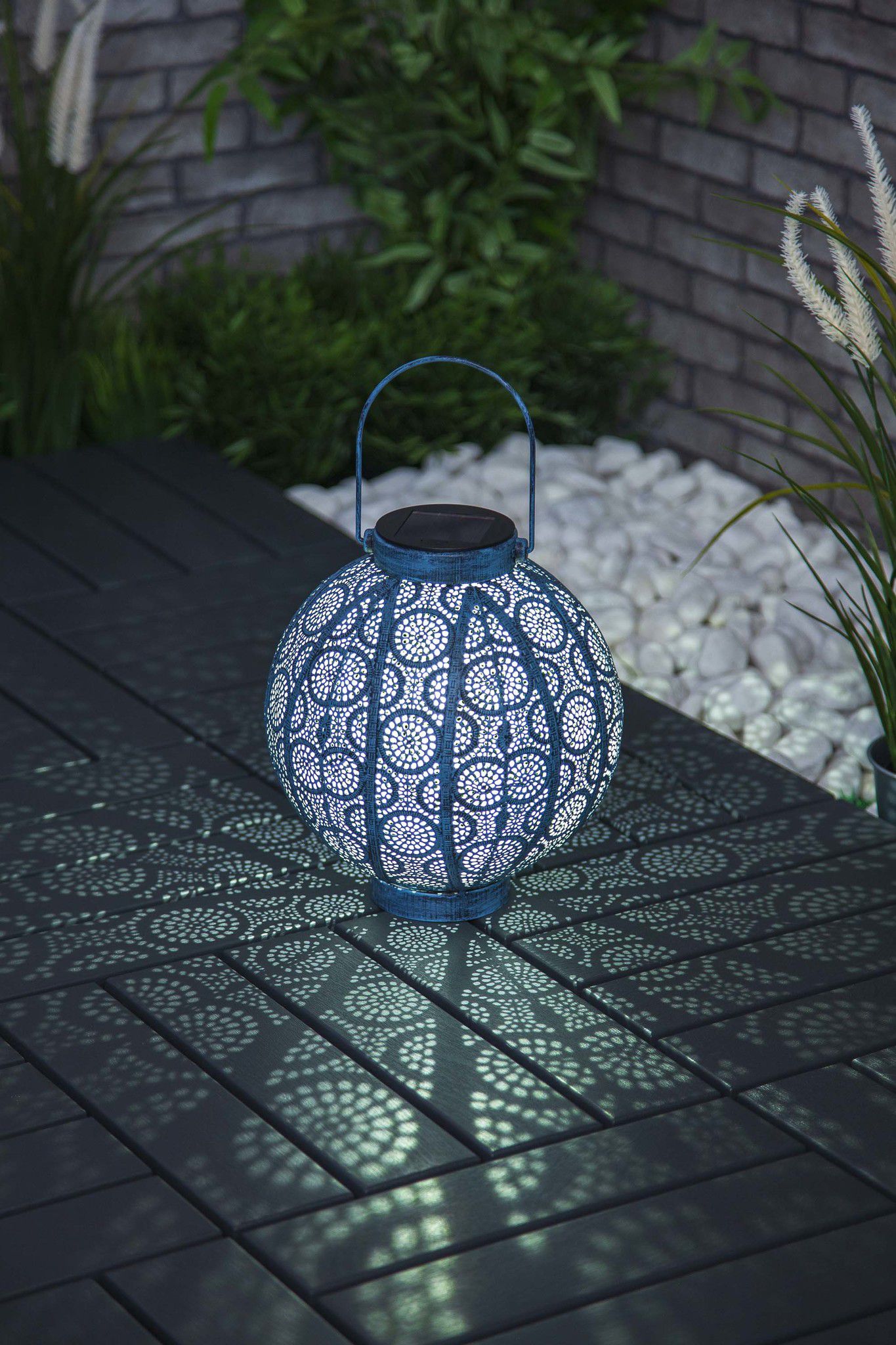 Solar Laterne MENKAR - Neutralweiss, IP44, 4000K
