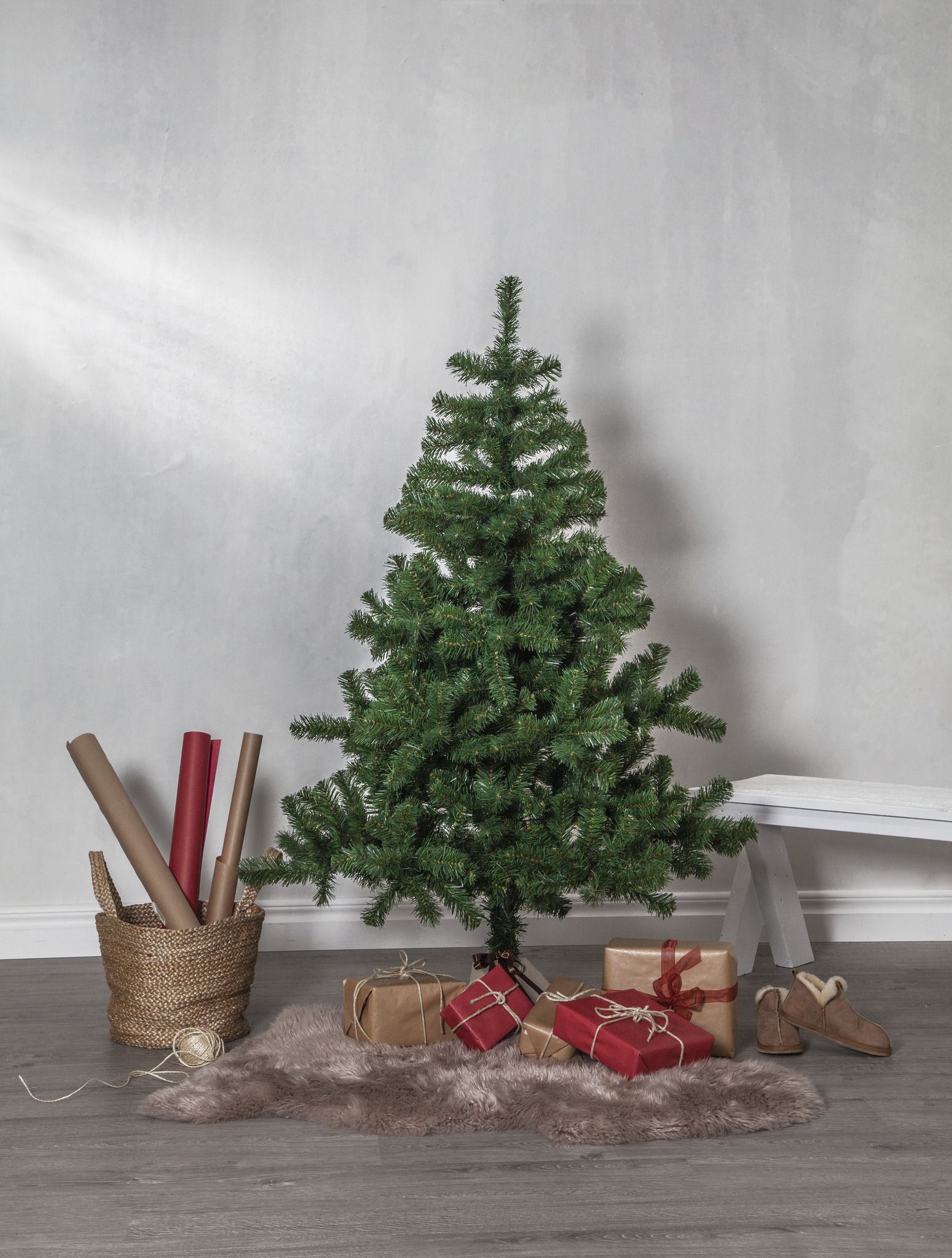 Künstlicher Weihnachtsbaum New Quebec - grün, keine Lämpchen, 150cm Höhe