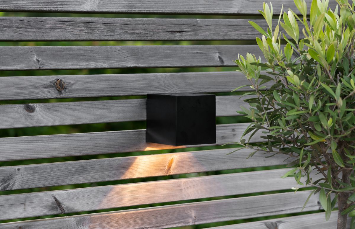 Solar Wand Laterne Wally Cube - Schwarz, Lichtfarbe Warmweiss