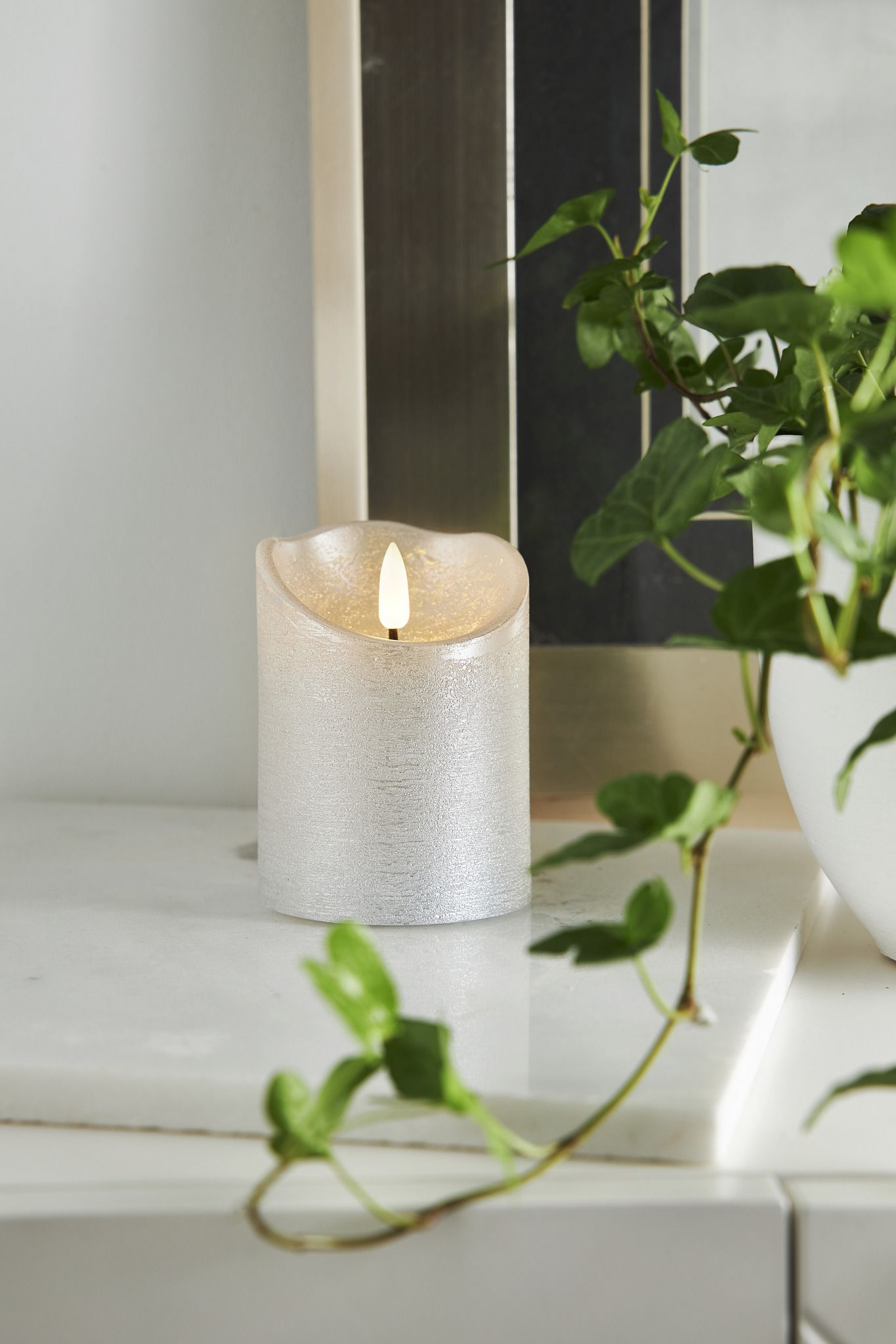 LED Pillar Kerze Flamme Rustic - Indoor, Silber, 10.00 cm Höhe,  Timerfunktion