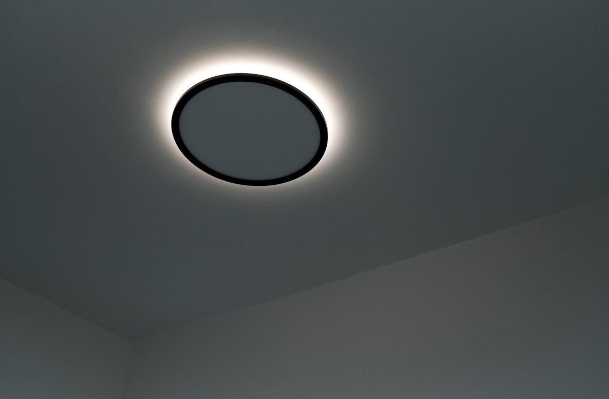 Liva Smart, Deckenleuchte, RGB, Schwarz - 20W ,2700-6500K, IP54