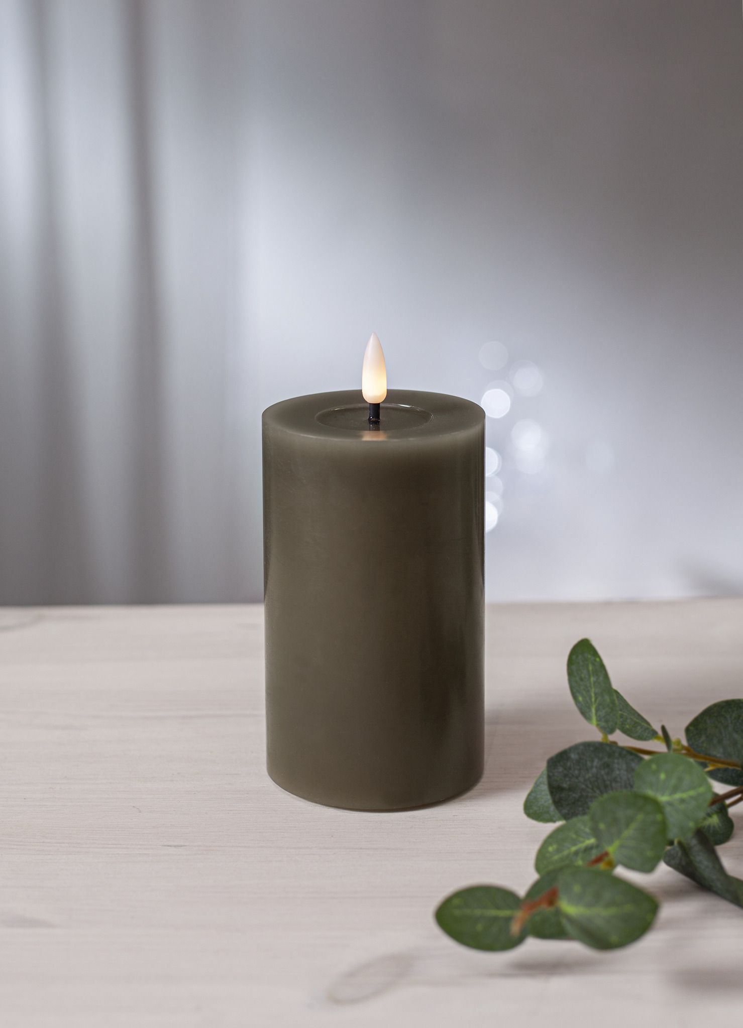 LED Pillar Kerze Flamme Flow - 0/12
