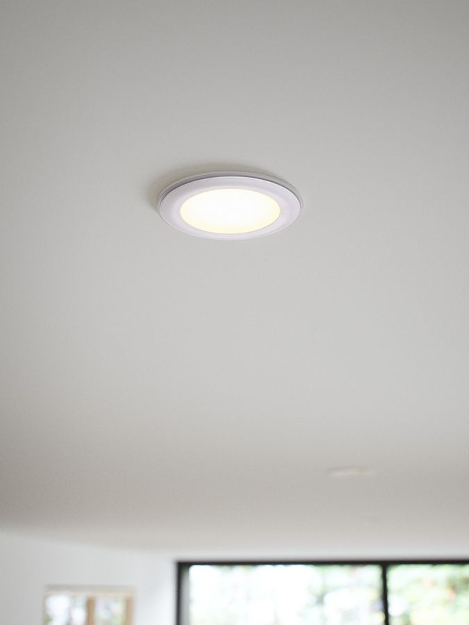 Elkton 8, Weiss - 5,5W LED, 2700K, IP20, 230V
