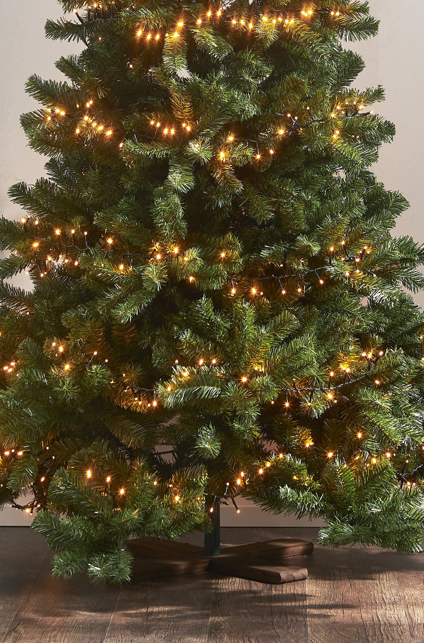 Universeller Standfuss für Weihnachtsbäume - 54cm X 16cm X 54 cm , braun, indoor