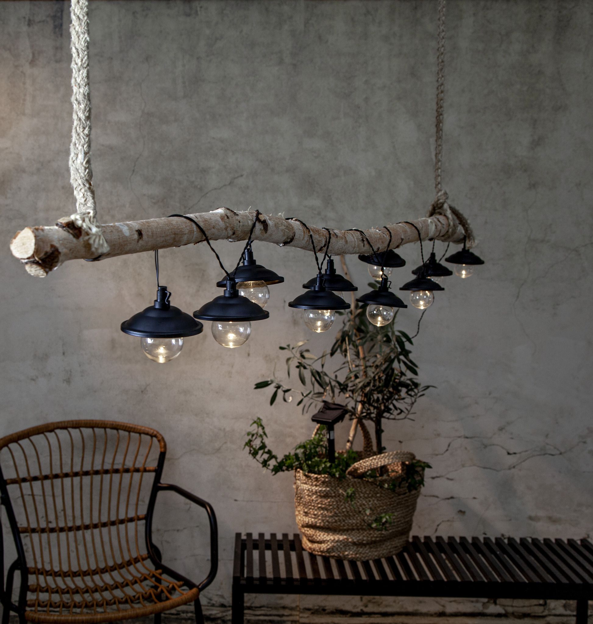 Solar Lichterkette Globe Shade - Warmweiss, IP44, Schwarz
