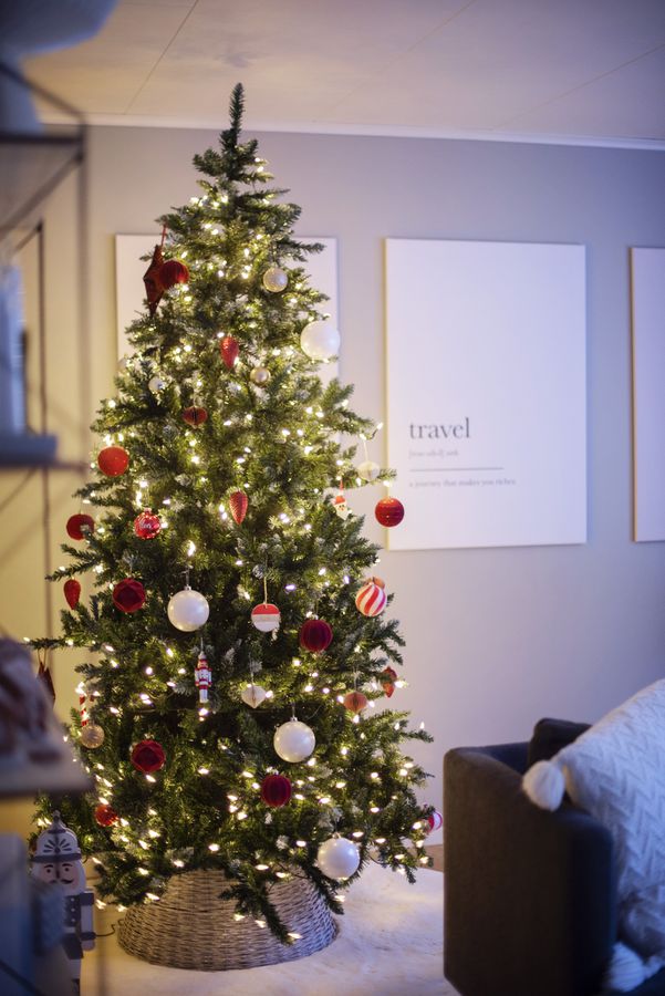 Weihnachtsbaum LED Vancouver - Grün, 550 LED's, 225 cm Höhe