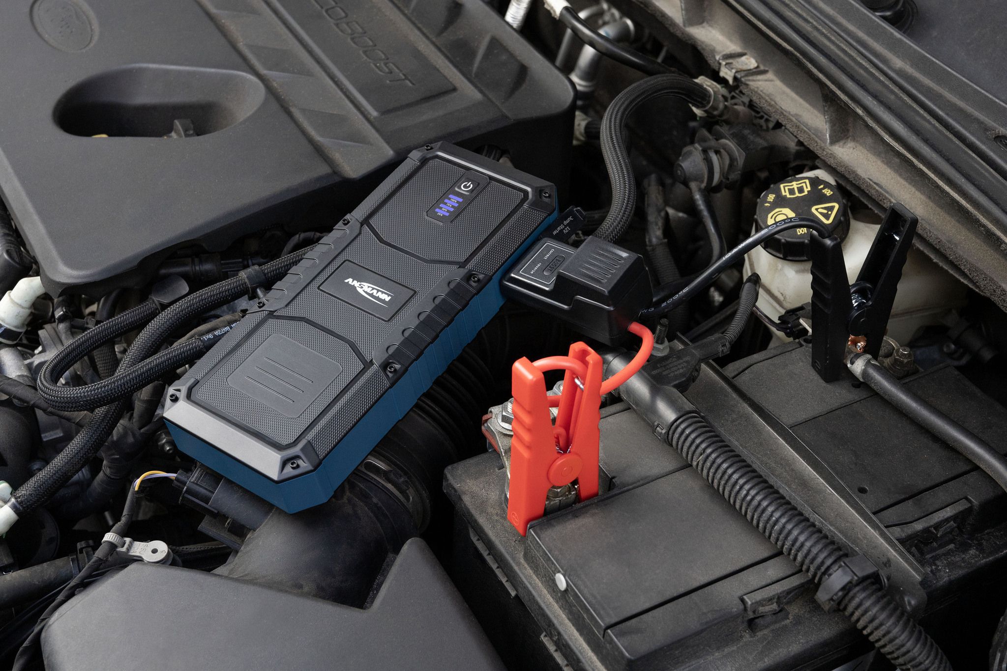 Jump Starter 16.0 - USB,Powerbank, Taschenlampenfunktion