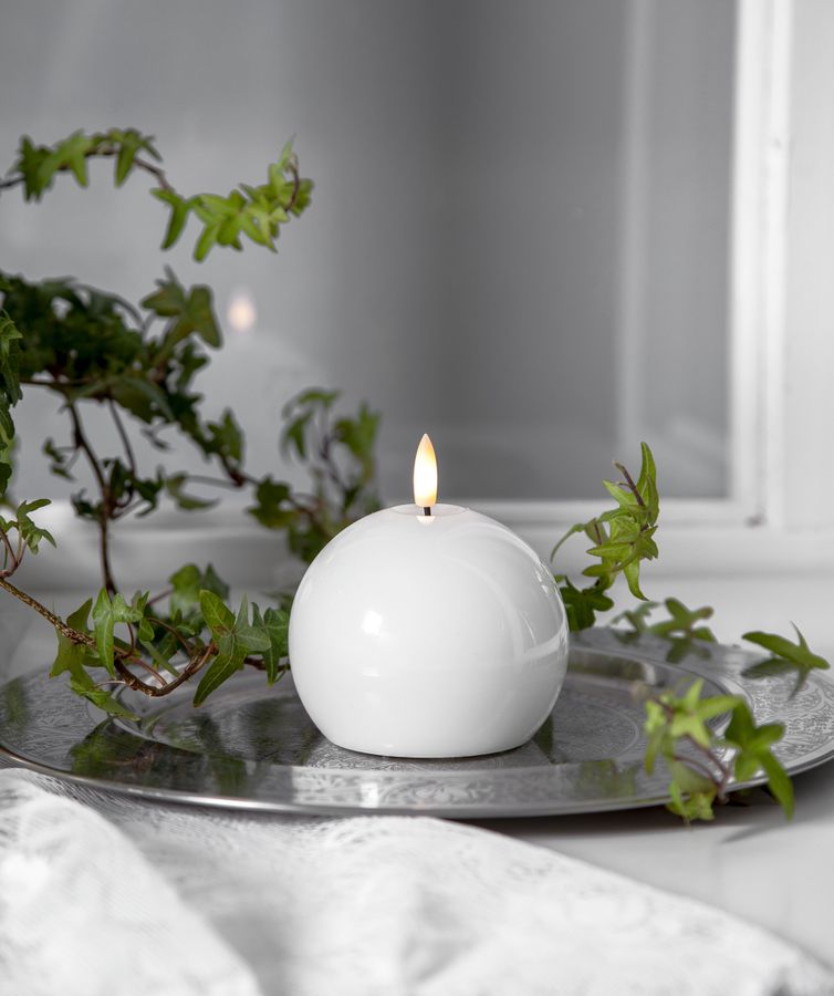 LED Pillar Kerze Flamme Shine - Indoor, Weiss, 11.00 cm Höhe, Timerfunktion
