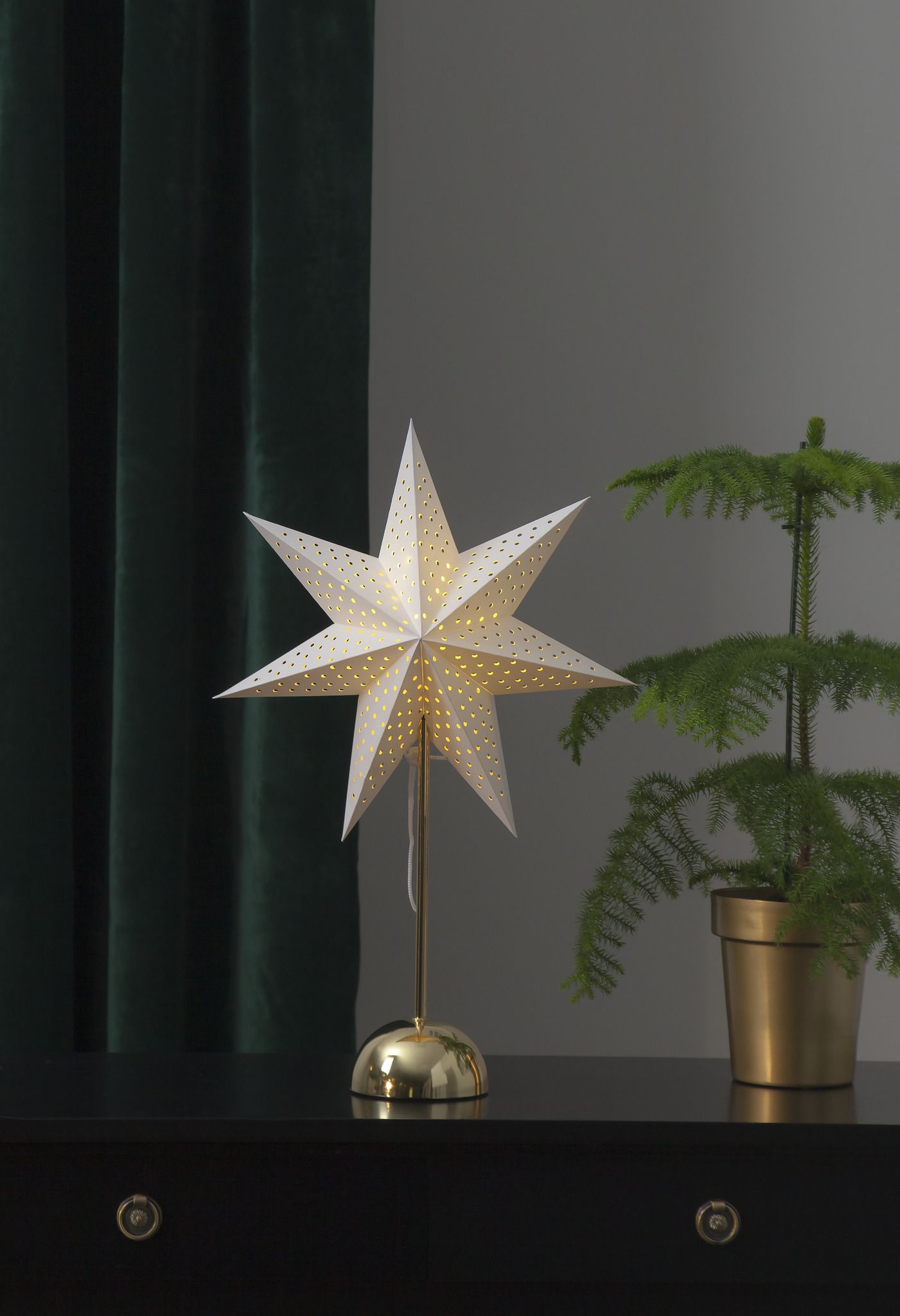Papierstern Lotti - warmweiss, IP20, 46 Led's