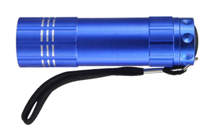 GIGANTBLUE LED Taschenlampe, blau, 93x28mm, 9 LED's, exkl. 3xAAA Batterien
